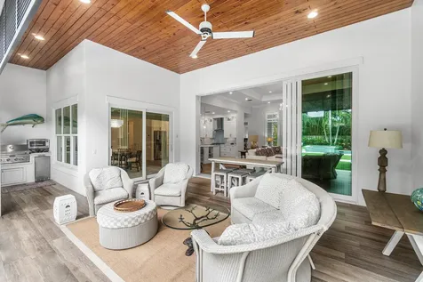 135 Dixie Boulevard Delray Beach FL 33444