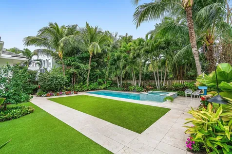 135 Dixie Boulevard Delray Beach FL 33444