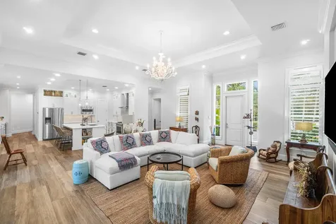 135 Dixie Boulevard Delray Beach FL 33444