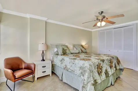 1021 Hillsboro Mile Hillsboro Beach FL 33062