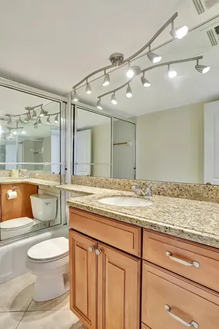 1021 Hillsboro Mile Hillsboro Beach FL 33062