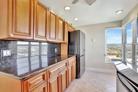 1021 Hillsboro Mile Hillsboro Beach FL 33062