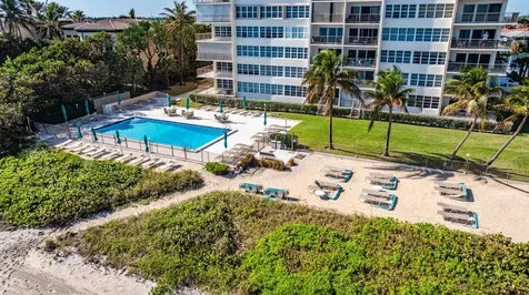 1021 Hillsboro Mile Hillsboro Beach FL 33062