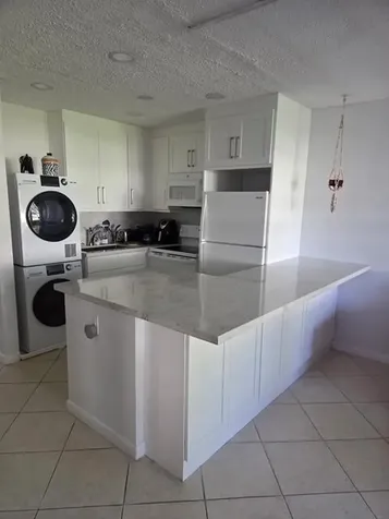 460 Horizons Boynton Beach FL 33435