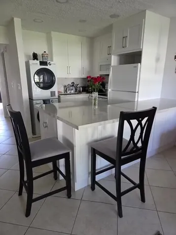 460 Horizons Boynton Beach FL 33435