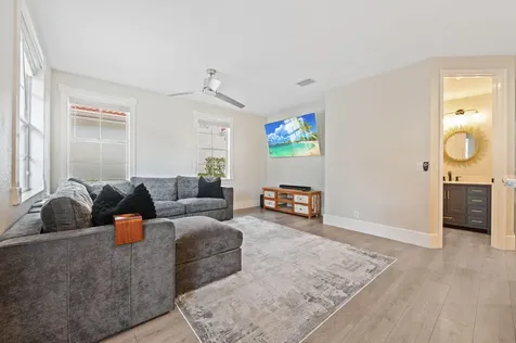 622 Castle Drive Palm Beach Gardens FL 33410