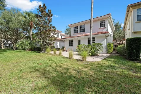 622 Castle Drive Palm Beach Gardens FL 33410