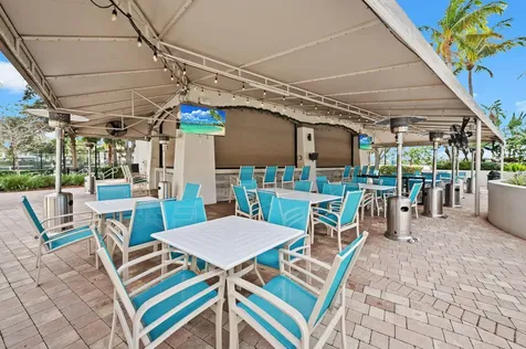 622 Castle Drive Palm Beach Gardens FL 33410