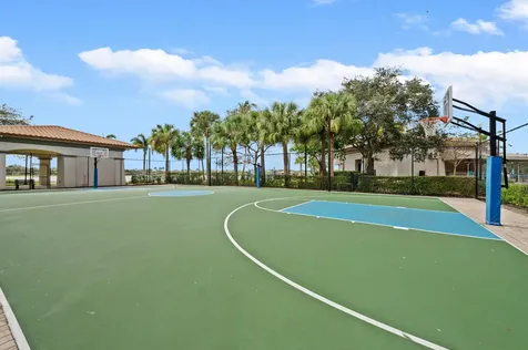 622 Castle Drive Palm Beach Gardens FL 33410