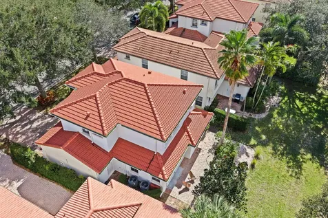 622 Castle Drive Palm Beach Gardens FL 33410