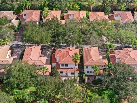 622 Castle Drive Palm Beach Gardens FL 33410