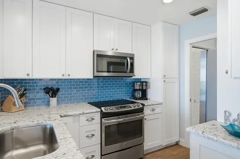 391 Ne Plantation Road Stuart FL 34996