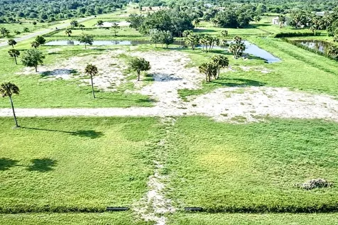 2452 SE 130th Way Okeechobee FL 34974