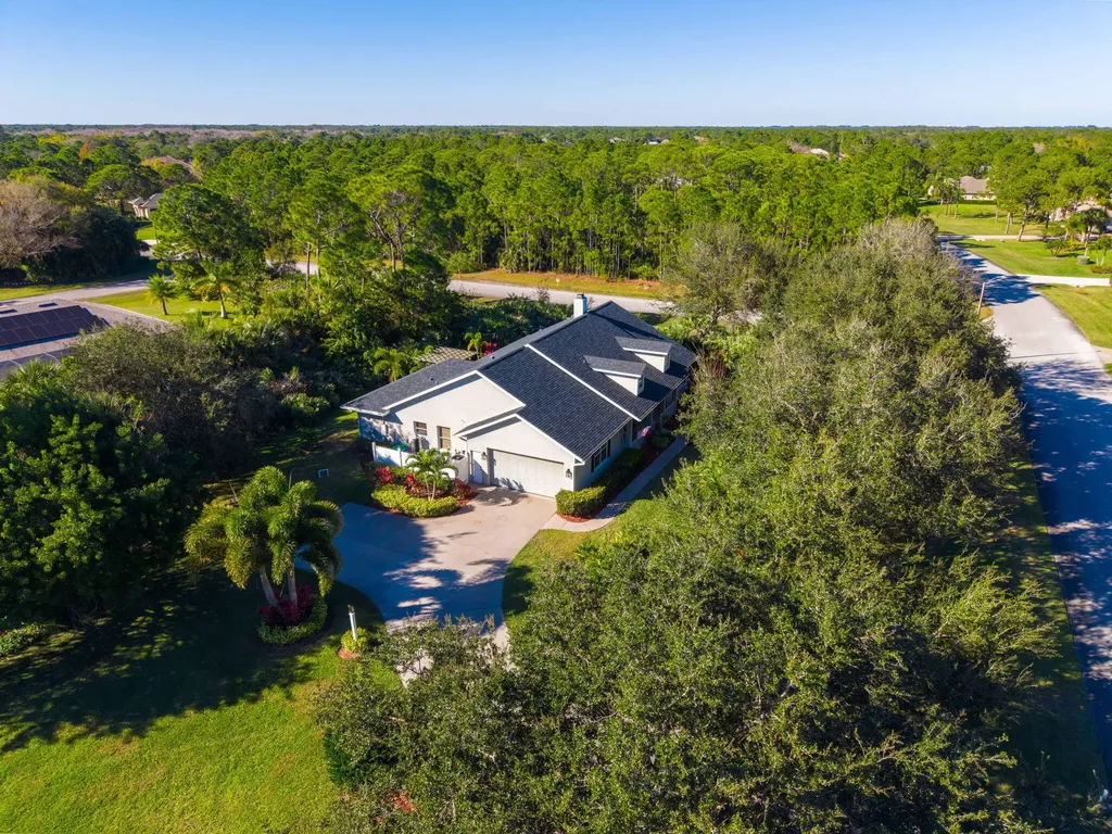 5696 Cypress Creek Drive Grant Valkaria FL 32949