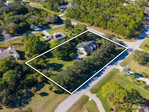 5696 Cypress Creek Drive Grant Valkaria FL 32949