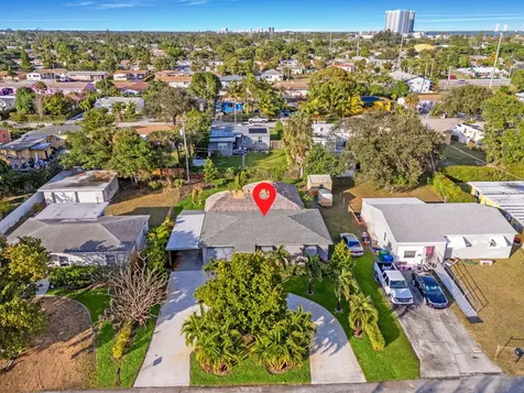 236 W 24th Street Riviera Beach FL 33404