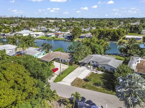 1080 W Shore Drive West Palm Beach FL 33406
