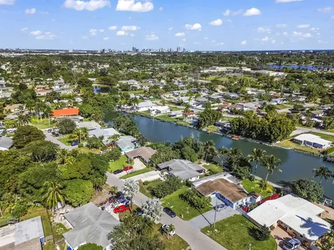 1080 W Shore Drive West Palm Beach FL 33406