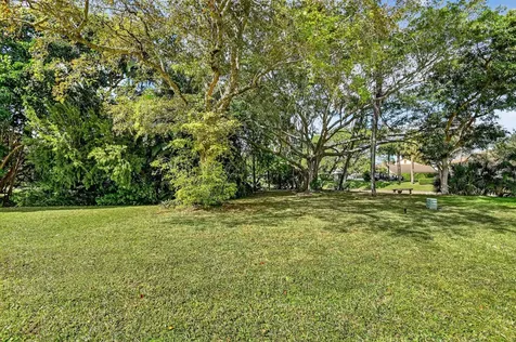5199 Rose Hill Drive Boynton Beach FL 33437