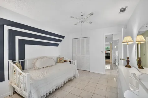 5199 Rose Hill Drive Boynton Beach FL 33437