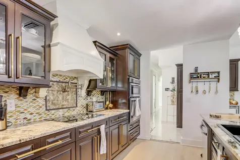 6590 Fountains Circle Lake Worth FL 33467