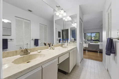 5121 Oak Hill Lane Delray Beach FL 33484