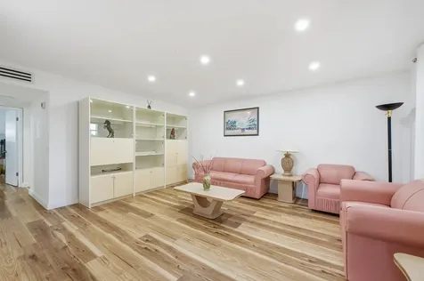 468 Normandy J Delray Beach FL 33484