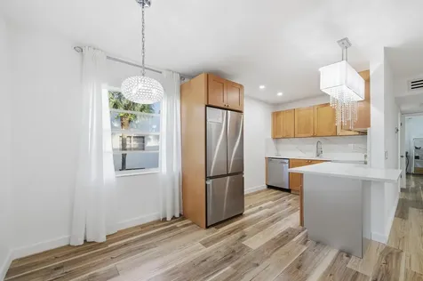 468 Normandy J Delray Beach FL 33484