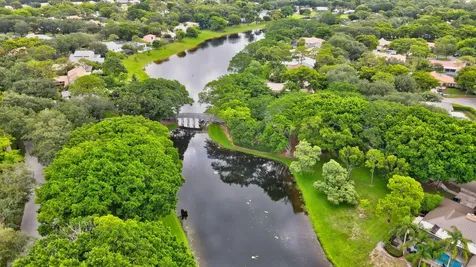 2409 Nw 32nd Street Boca Raton FL 33431