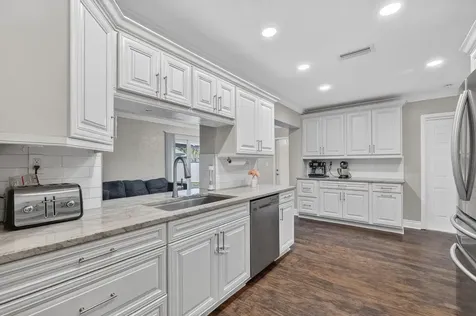 7101 Nw 98th Terrace Tamarac FL 33321