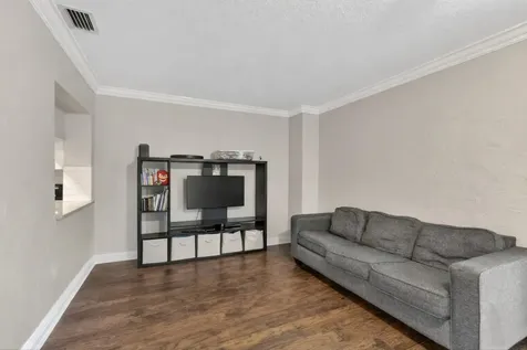 7101 Nw 98th Terrace Tamarac FL 33321