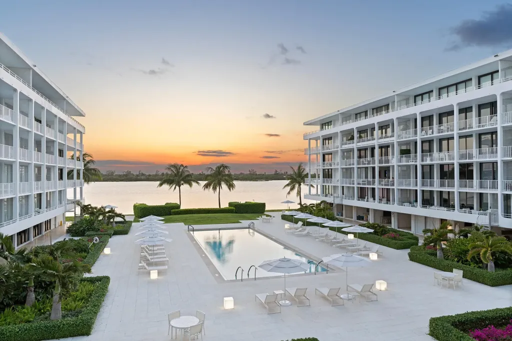 2784 S Ocean Boulevard Palm Beach FL 33480