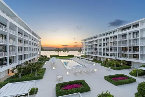 2784 S Ocean Boulevard Palm Beach FL 33480