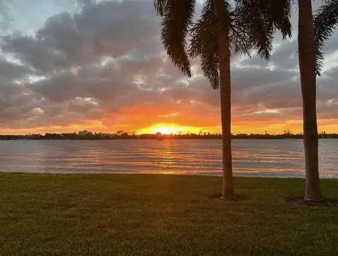 2784 S Ocean Boulevard Palm Beach FL 33480