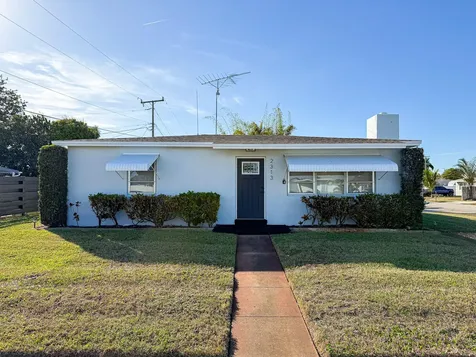 2313 Wabasso Drive West Palm Beach FL 33409