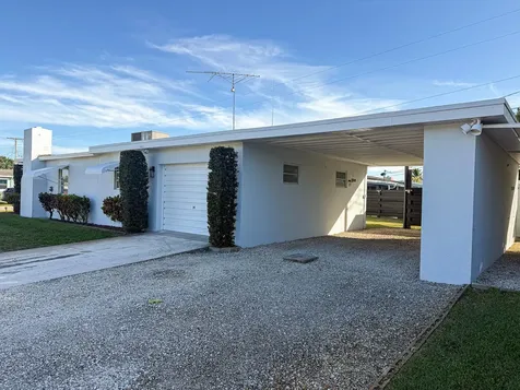 2313 Wabasso Drive West Palm Beach FL 33409