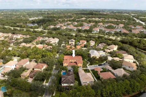 113 Glencullen Circle Jupiter FL 33458