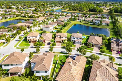 3234 Klays Court Royal Palm Beach FL 33411
