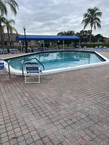 9321 Sunrise Lakes Boulevard Sunrise FL 33322