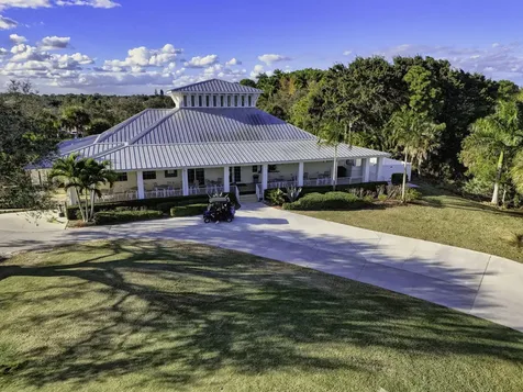 1117 Sw Balmoral Trace Stuart FL 34997