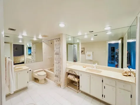 224 Pine Hov Circle Greenacres FL 33463