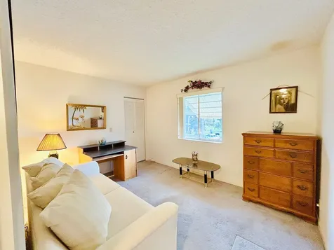 224 Pine Hov Circle Greenacres FL 33463