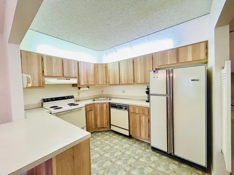 224 Pine Hov Circle Greenacres FL 33463