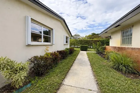 2947 Ashley Drive West Palm Beach FL 33415