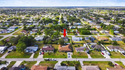 643 Sw Curry Street Port Saint Lucie FL 34983