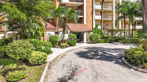 955 Egret Circle Delray Beach FL 33444