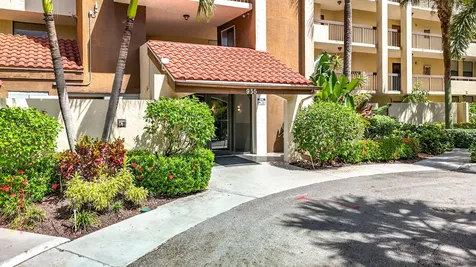 955 Egret Circle Delray Beach FL 33444