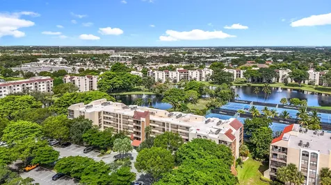 955 Egret Circle Delray Beach FL 33444