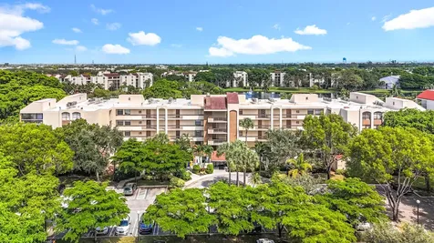 955 Egret Circle Delray Beach FL 33444