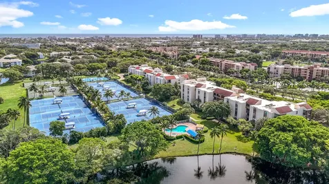 955 Egret Circle Delray Beach FL 33444